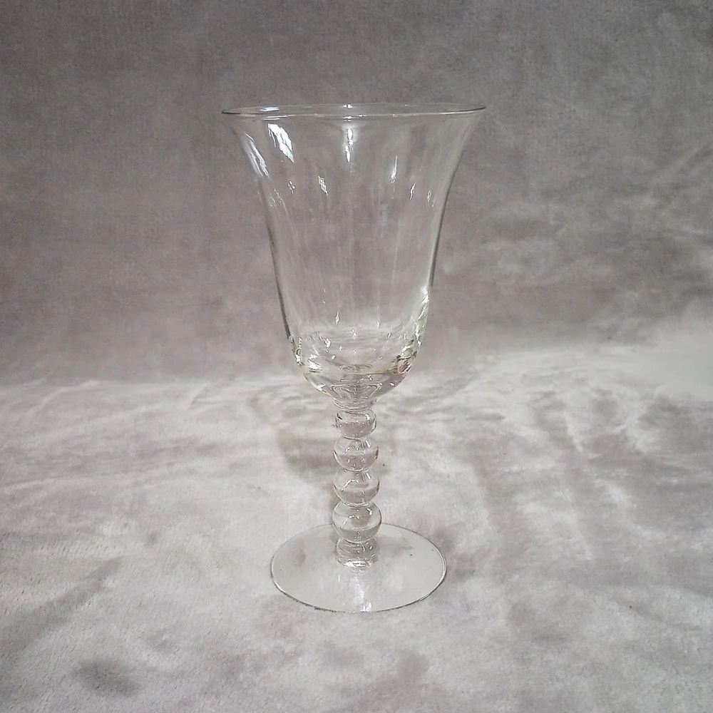 Vintage Imperial Glass Candlewick Wine Stem